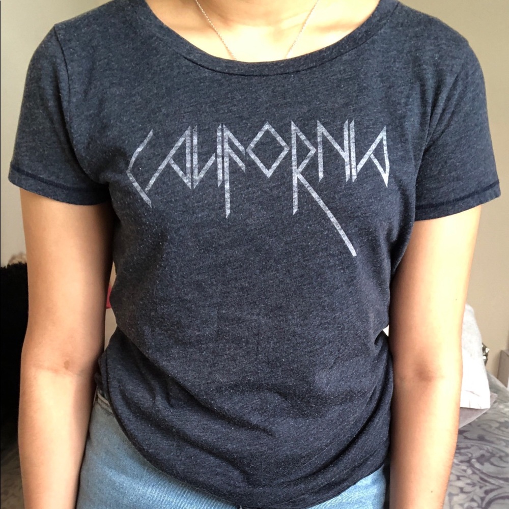 “California” graphic tee